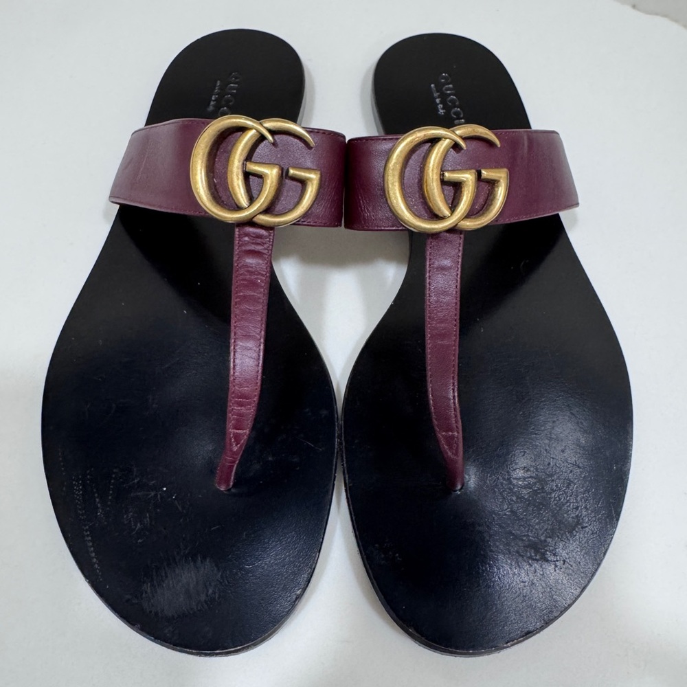 GUCCI Double  G Leather Sandal
